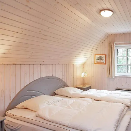 5 Star In Vaeggerlose * Bøtø By